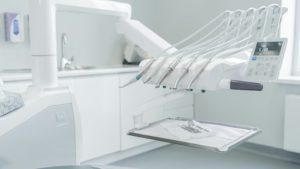 stomatolog, dentist
