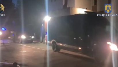 Percheziții în NĂVODARI și HÂRȘOVA la persoane suspectate de trafic de persoane și proxenetism