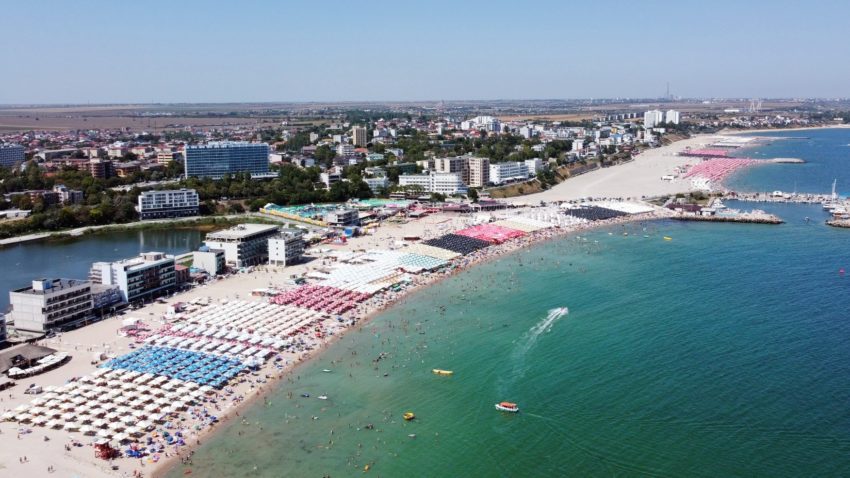 Pe litoral vor fi operaționalizate șapte puncte de prim ajutor și șase puncte de salvare acvatică