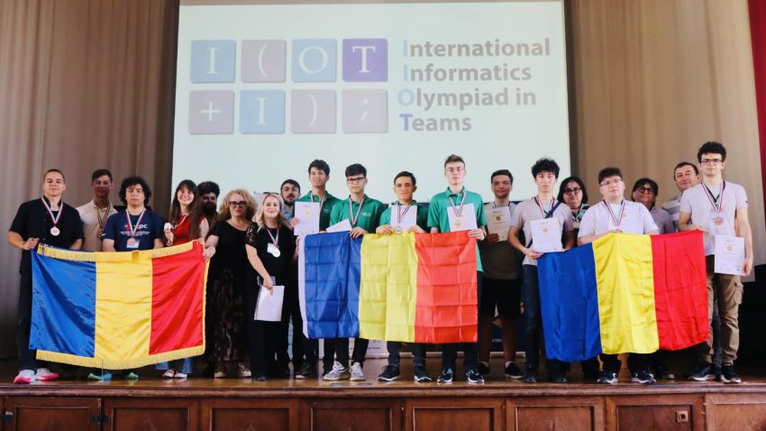Elevii români au obținut trei medalii la Olimpiada Internațională de Informatică pe Echipe
