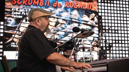 TULCEA: Festivalul „Scrumbii de Rusalii” se încheie cu recitaluri Sabin Penea & Alexandru Stoica și Nightlosers