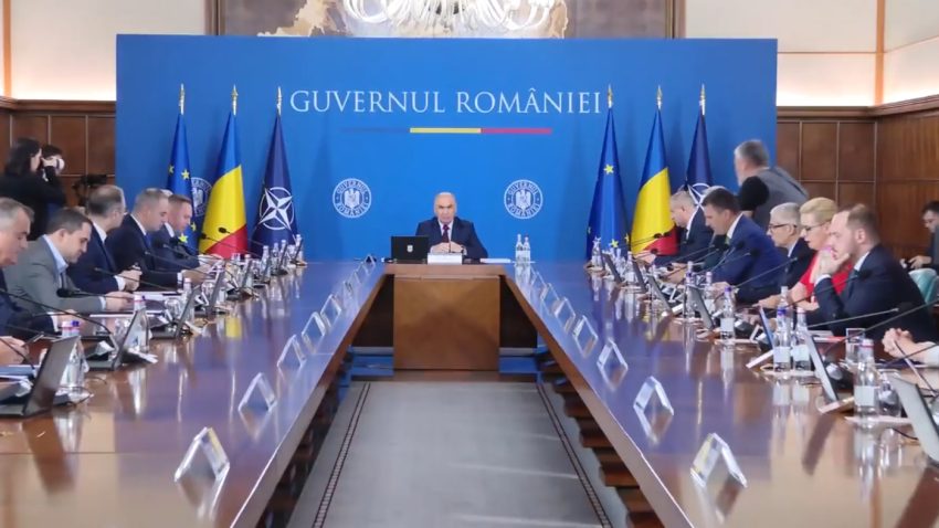 Guvern: Proiectul de ordonanță de urgență privind reducerea unor sporuri pentru bugetari – în primă lectură în ședință