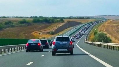 Accident rutier pe Autostrada A2. Sunt implicate patru mașini