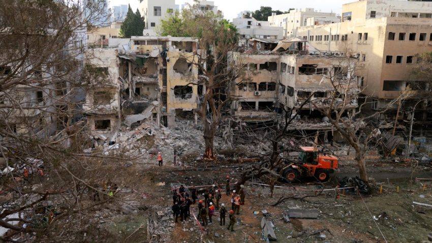 Iranul a atacat din nou Israelul cu rachete balistice