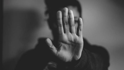 Poliția s-a sesizat din oficiu în legătură cu un site, administrat de un bărbat din Constanța, unde apar femei pozate pe ascuns