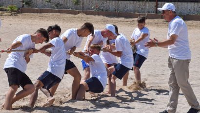 Tradiționalul eveniment „Ziua Apelor” are loc pe plaja din Mangalia