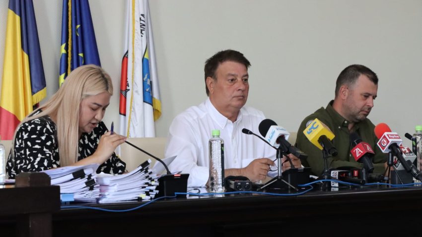 Consilierii județeni constănțeni s-au reunit în ședință ordinară