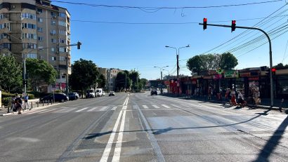 CONSTANȚA: Semafor inteligent la una dintre cele mai aglomerate treceri de pietoni