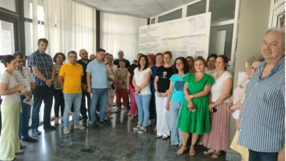 TULCEA: Protest spontan la Administrația Județeană a Finanțelor Publice