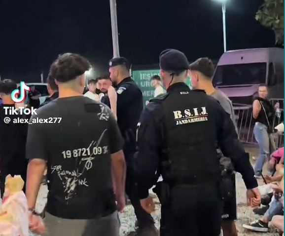 VIDEO: Intervenție a jandarmilor la Beach, Please!