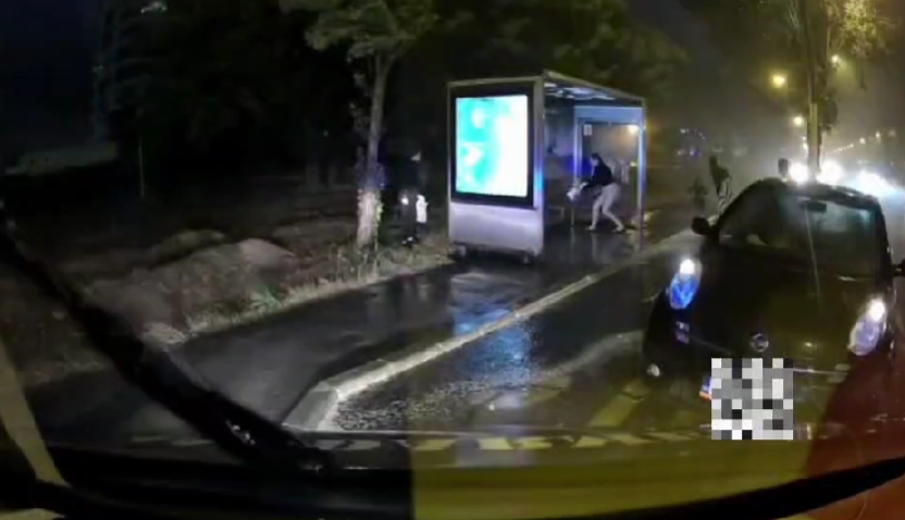 VIDEO: Intervenție a jandarmilor din Constanța în sprijinul unei persoane implicate într-un accident rutier