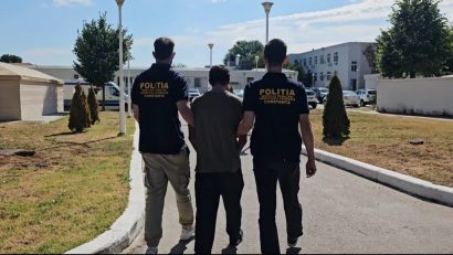 CONSTANȚA: Bărbat arestat după ce ar fi incendiat trei mașini