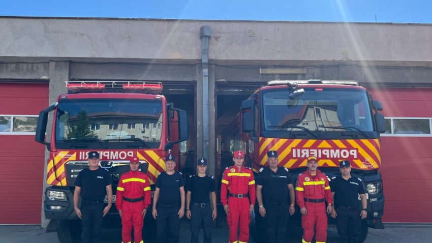 Peste 400 de pompieri salvatori au fost detașați pe litoral