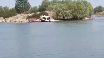 TULCEA: Dosar penal pe numele conducătorului ambarcațiunii care a fost implicată în accidentul naval de pe Canalul Sulina, în apropierea localității Maliuc. Bărbatul ar fi consumat alcool