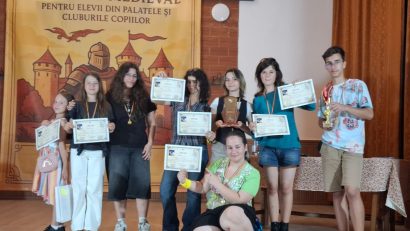 AUDIO | Artiștii trupei „Tomitana”, de la Palatul Copiilor Constanța, premiați la Concursul Național de Teatru Medieval pentru Elevi