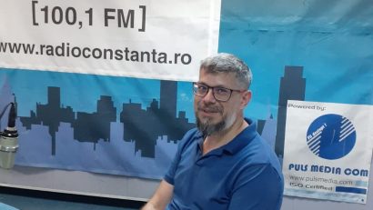Călin Dengel, medic nefrolog și scriitor ploieștean, și-a lansat la Constanța, cartea “Machina Motor”