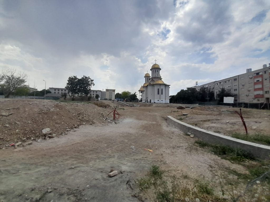parc galerii Soveja - foto - Adi Bancila
