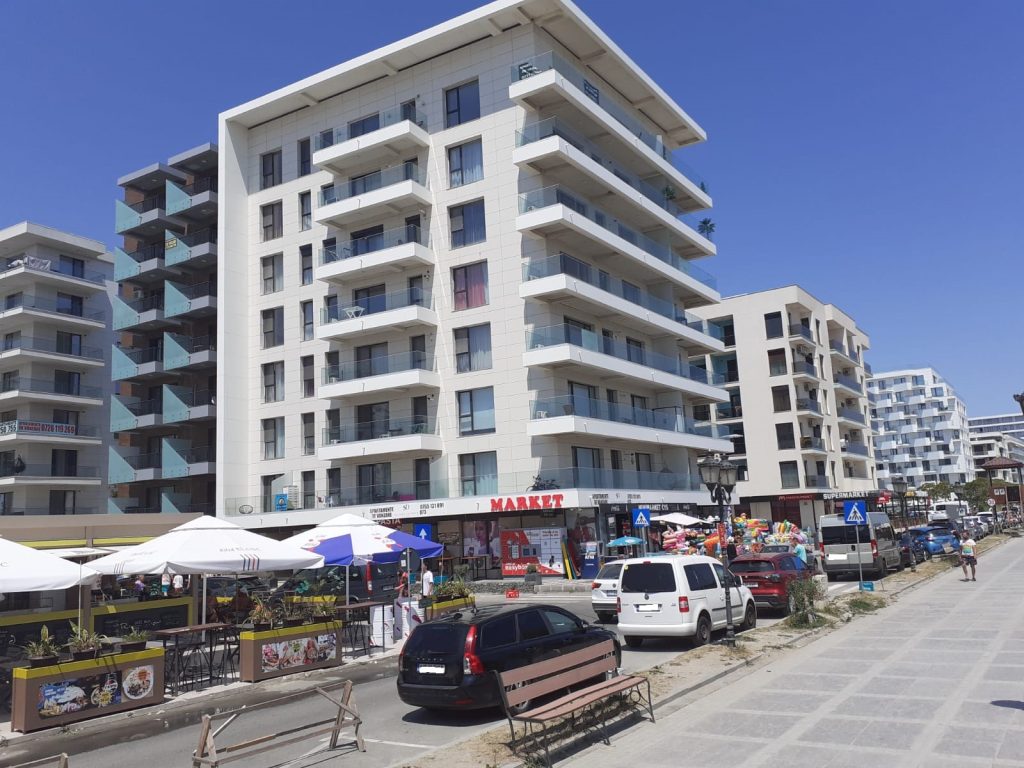 Mamaia Nord - foto - Laurentiu Despina