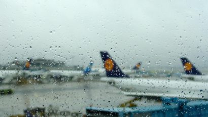 Zbor din Grecia, direcționat către Constanța, din cauza furtunii din Capitală