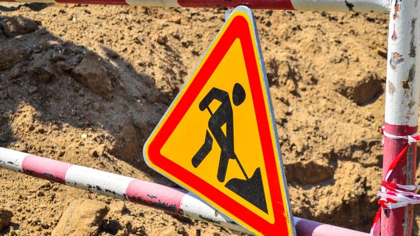 CONSTANȚA: Trafic rutier restricționat complet pe un tronson al străzii Cuza Vodă