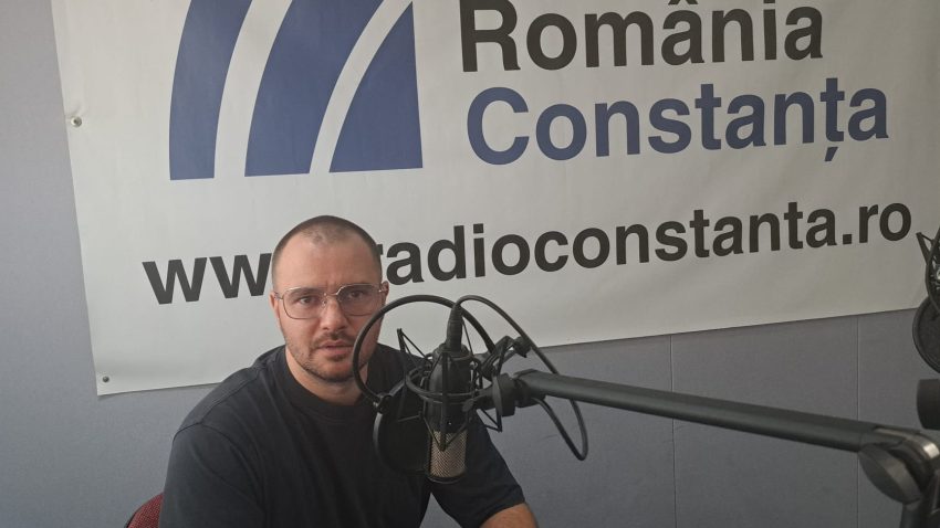 Zile de comedie și muzică, pe o plajă din Constanța