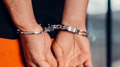 TECHIRGHIOL: Tânăr arestat preventiv într-un dosar de violență în familie