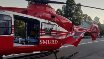 HÂRȘOVA: Un autotren s-a răsturnat pe DN 2A. Șoferul a rămas încarcerat, iar circulația este blocată în ambele sensuri