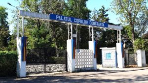 Tribunalul Constanța blochează tăierile de posturi la Palatul Copiilor
