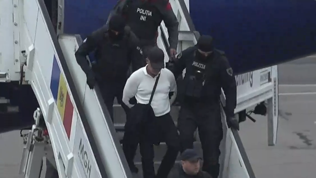 Vladimir Plahotniuc a ajuns la Chișinău, după ce a fost extrădat din Grecia