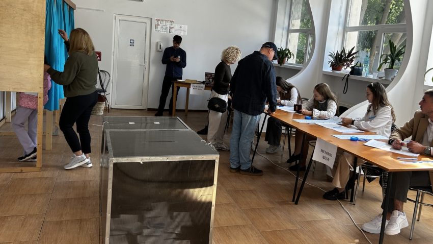 CONSTANȚA: 1.150 de cetățeni moldoveni au votat la scrutinul parlamentar de duminică
