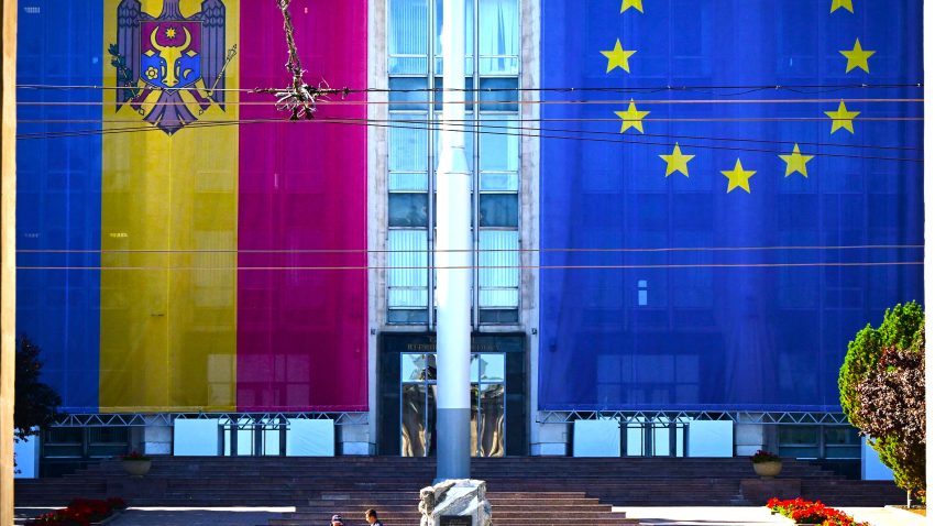 Rezultate finale ale alegerilor din R. Moldova: PAS deține o nouă majoritate, cu 55 de mandate