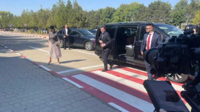 Nicuşor Dan, despre prezenţa lui Năstase şi Dăncilă alături de Putin: Nu au acţionat în numele statului român