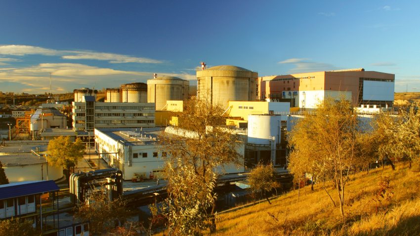 CERNAVODĂ: Acorduri de finanțare pentru Centrala Nuclearelectrică