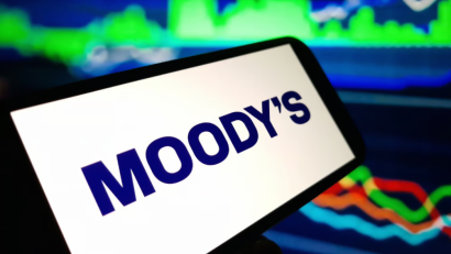 Moody’s confirmă ratingul României la ”Baa3”. “Măsurile fiscale adoptate de guvern în iulie și septembrie au îmbunătățit semnificativ perspectiva fiscală a României față de așteptările noastre din martie”