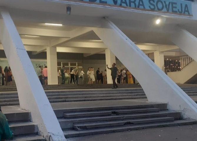 Cum ar putea fi modificat Teatrul de Vară Soveja