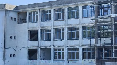 CONSTANȚA: Școli în șantier, întrebări fără răspuns pentru părinți și elevi, la doar o săptămână până la primul clopoțel