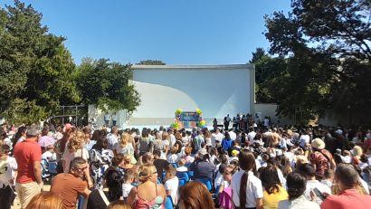 Clopoțelul de început de an a sunat pentru elevii Școlii Nr. 7 la Palatul Copiilor