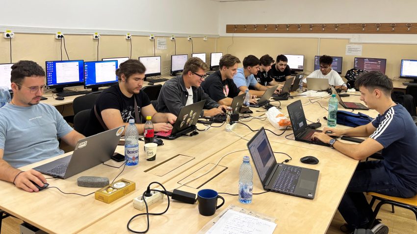 Studenții Universității Ovidius din Constanța au participat la CyDEx25, cel mai important exercițiu național de securitate cibernetică