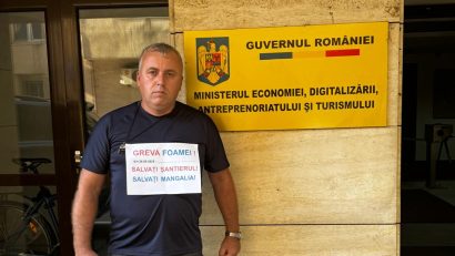 VIDEO | Protest al angajaților Șantierului Damen Mangalia. Liderul sindical Laurențiu Gobeajă a intrat în greva foamei