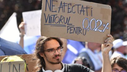 Anul universitar începe cu protestele studenților față de măsurile de austeritate