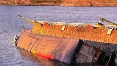 Incident naval pe Dunăre: Bac scufundat cu tot cu camionul pe care îl transporta, pe brațul Măcin