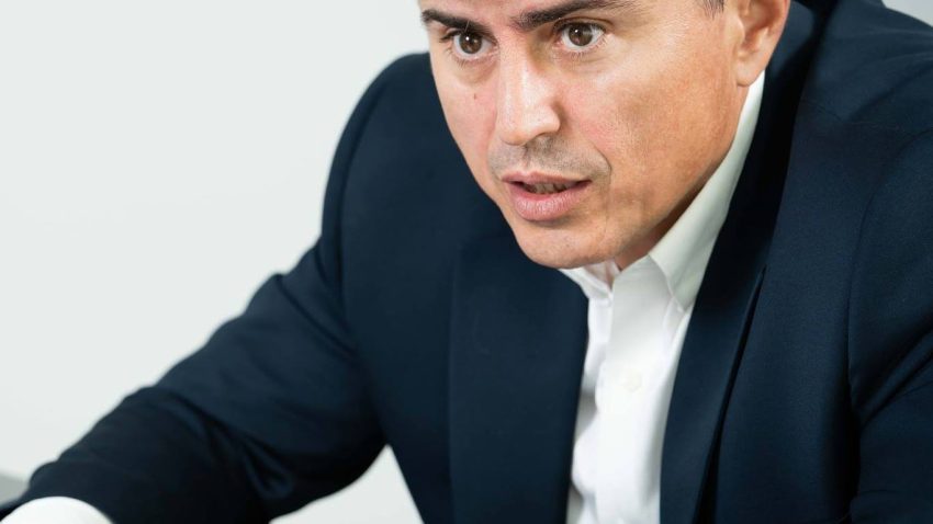 Expert: Măririle de taxe și accize pe care Guvernul le-a operat de la 1 August pare că sunt insuficiente pentru a aduce fondurile necesare la buget