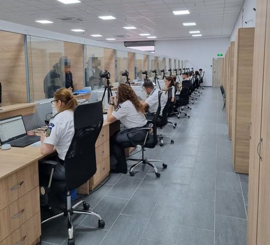 CONSTANȚA: Aproape 2.800 de avize de angajare pentru cetățeni străini, emise de polițiștii de la Serviciul de Imigrări