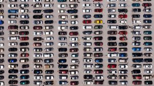 Piața auto din România a încheiat primul semestru în creștere cu 0,3%