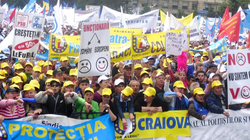 Sindicaliștii din administrația publică protestează, luni, în Capitală