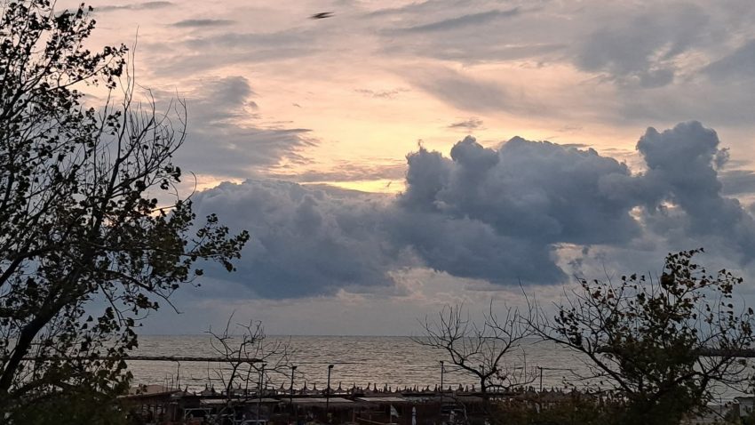 Vreme predominant închisă și rece, în Dobrogea
