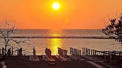 Vremea se menține călduroasă în Dobrogea și pe litoral