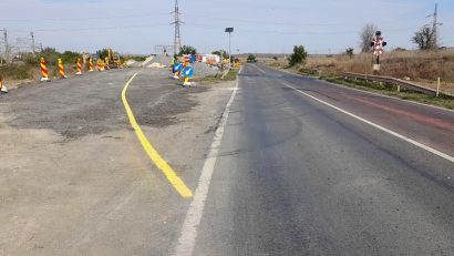 Trecerea la nivel cu calea ferată de pe DN 22C va fi modernizată. Restricții de trafic!