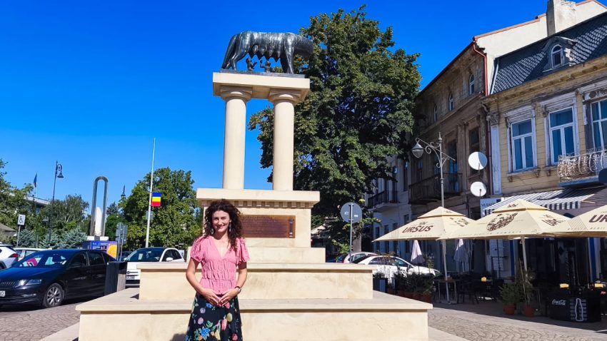 Cartea „Nicolae Iorga şi seducţia fascismului italian”, scrisă de Georgiana Ţăranu, a intrat pe lista scurtă cu cele 5 cărți nominalizate la Premiul “Monica Lovinescu”