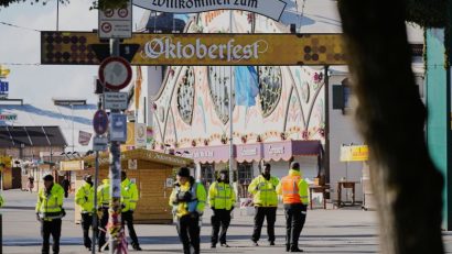 GERMANIA: Celebrul festival al berii Oktoberfest din München, închis temporar după o ameninţare cu bombă